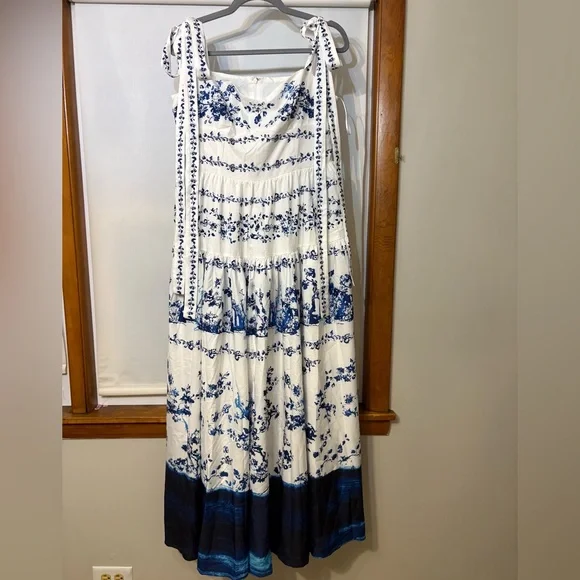 Commense Blue and White Floral Maxi Dress - Picture 5 of 10